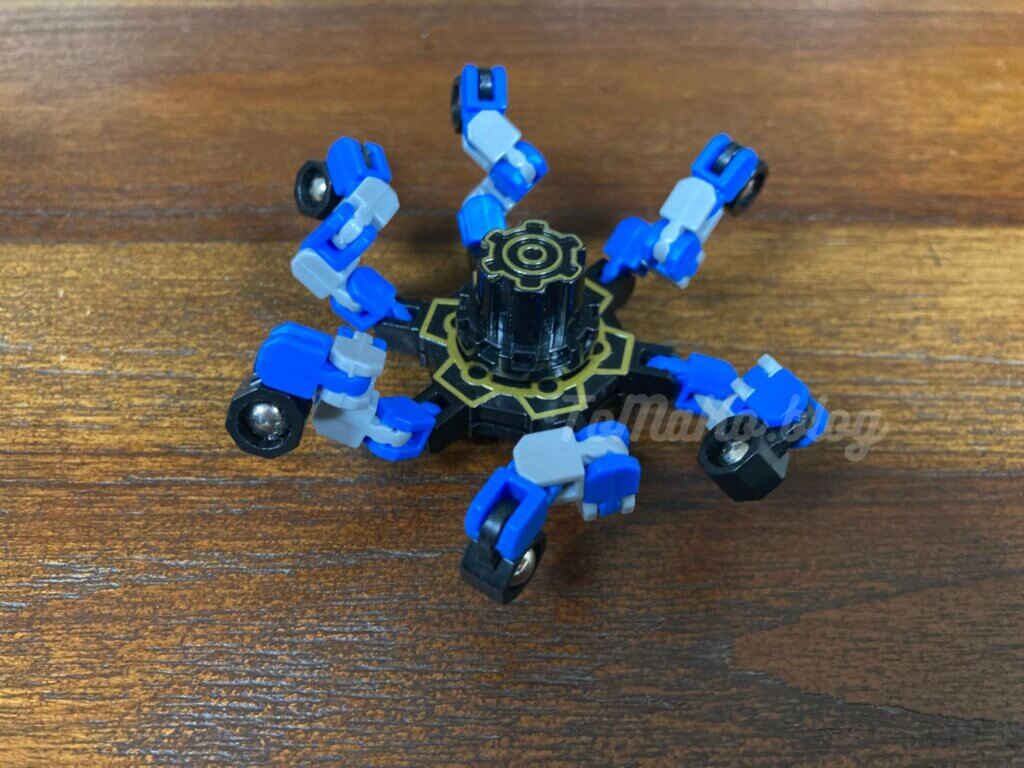 セリアの変形ハンドスピナーの写真